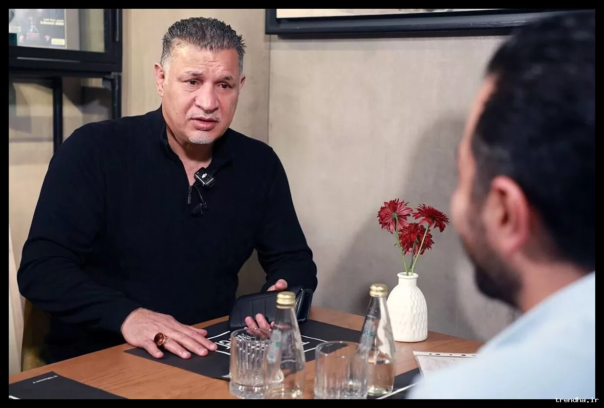 اس‌ام‌اس‌های مشکوک برای تخریب علی دایی و احتمال تغییر سرمربی پرسپولیس