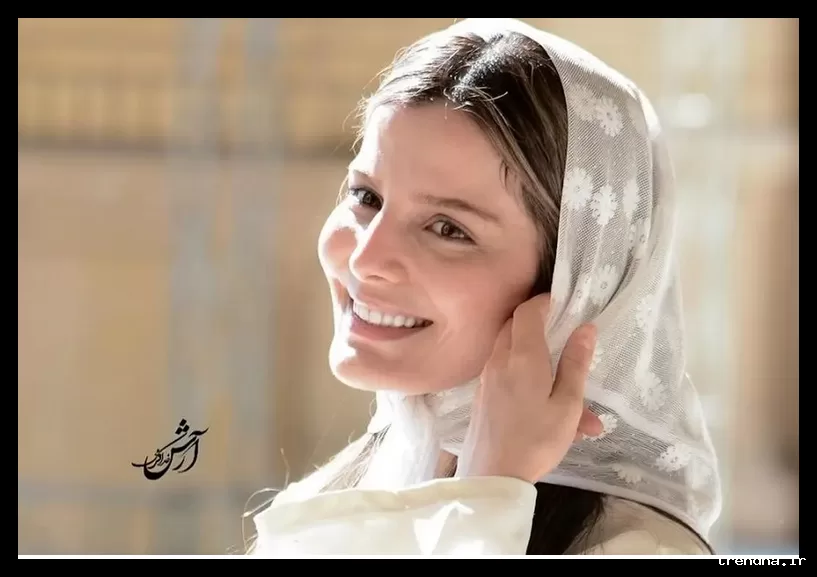 غزاله اکرمی یک سال پس از سریال «سوجان» با لیوان قهوه در زمین تنیس دیده شد